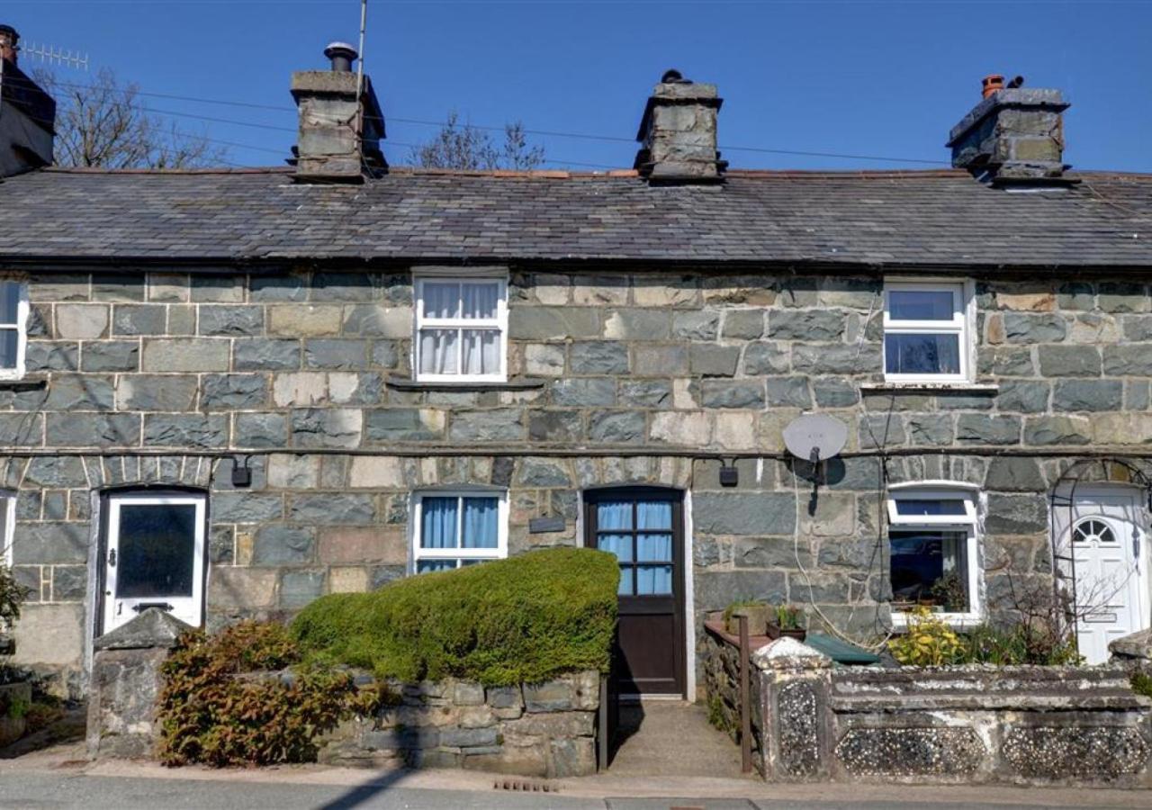 Gellfechan Trawsfynydd Esterno foto